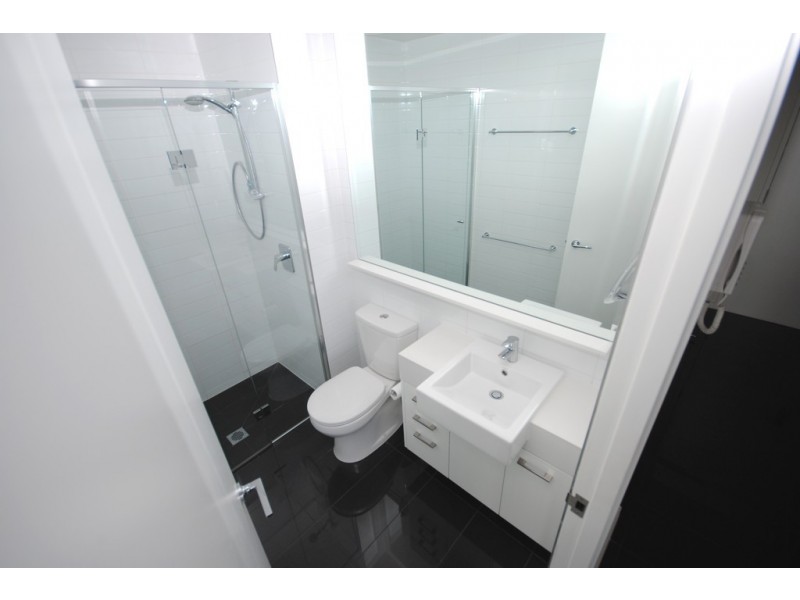 REF 24459/118 Kavanagh Street, Southbank VIC 3006