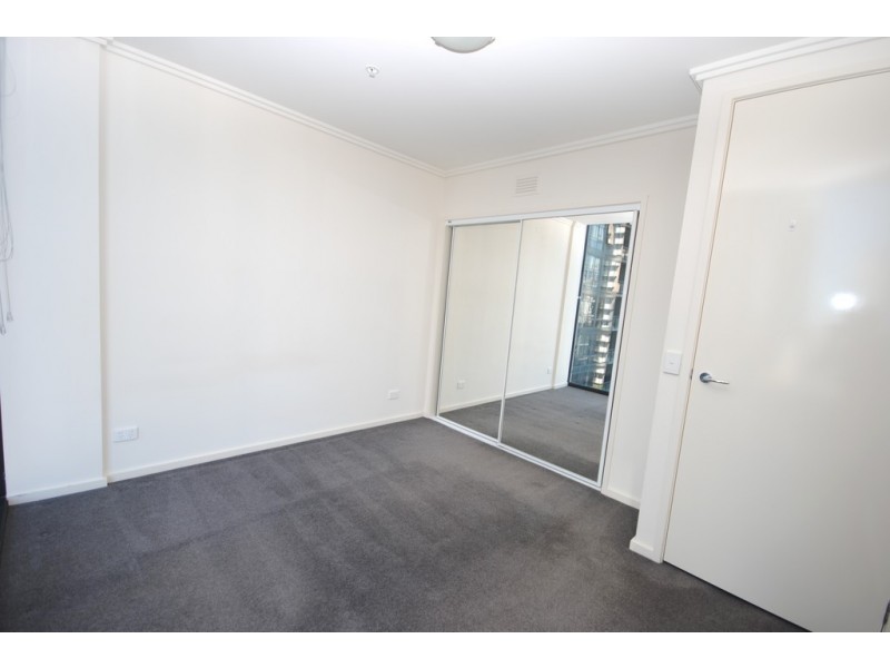 REF 24460/88 Kavanagh Street, Southbank VIC 3006