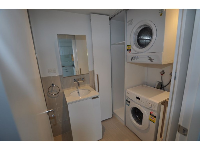 1703/50 Haig Street, Southbank VIC 3006