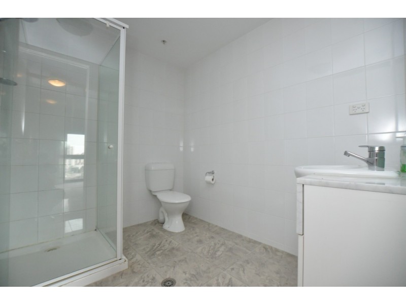 REF 24464/100 Kavanagh Street, Southbank VIC 3006