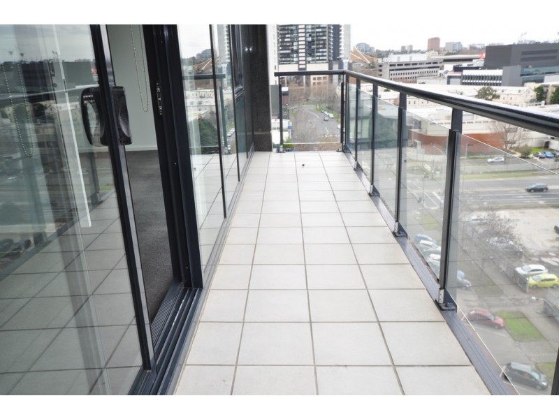 REF 24464/100 Kavanagh Street, Southbank VIC 3006