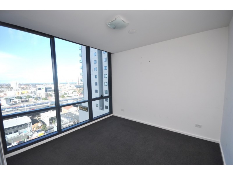 REF 24472/241 City Road, Southbank VIC 3006