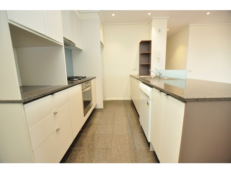 REF 24486/100 Kavanagh Street, Southbank VIC 3006