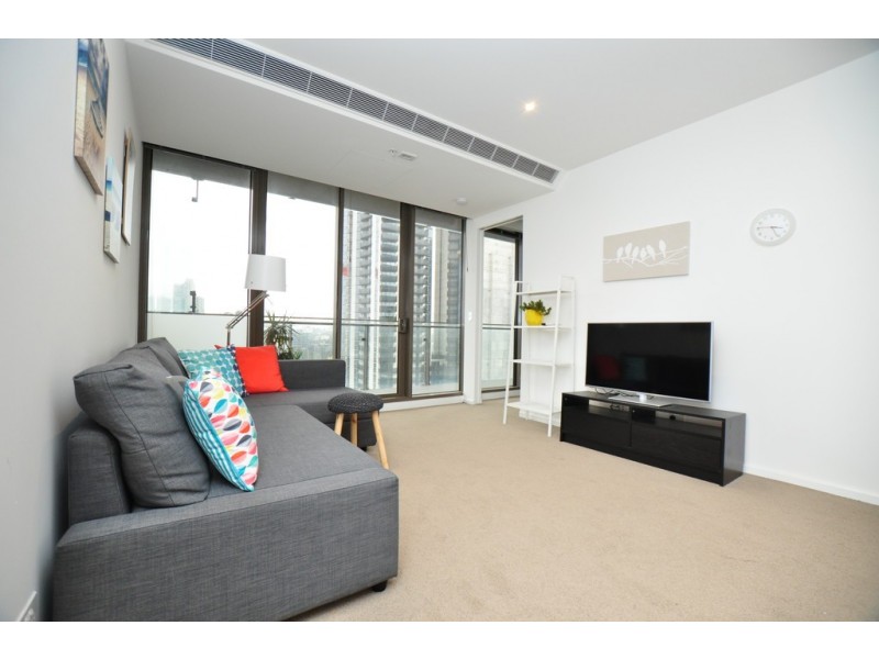 REF 24485/118 Kavanagh Street, Southbank VIC 3006