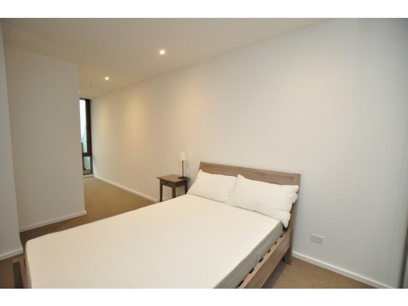 REF 24485/118 Kavanagh Street, Southbank VIC 3006