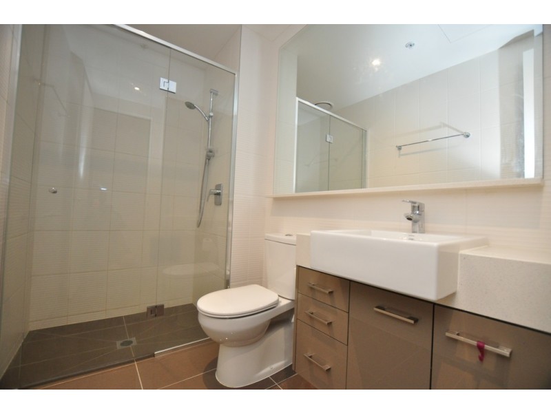 REF 24485/118 Kavanagh Street, Southbank VIC 3006