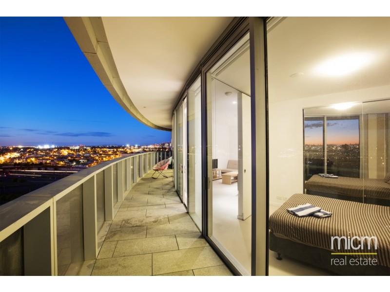 1601/241 Harbour Esplanade, Docklands VIC 3008