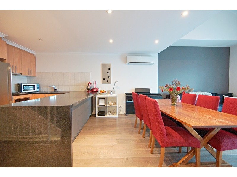 15 Nicholson Place, Melbourne VIC 3000