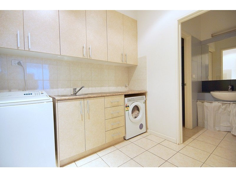 15 Nicholson Place, Melbourne VIC 3000