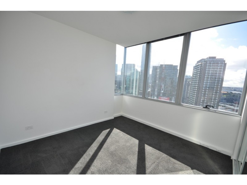 REF 24491/241 City Road, Southbank VIC 3006