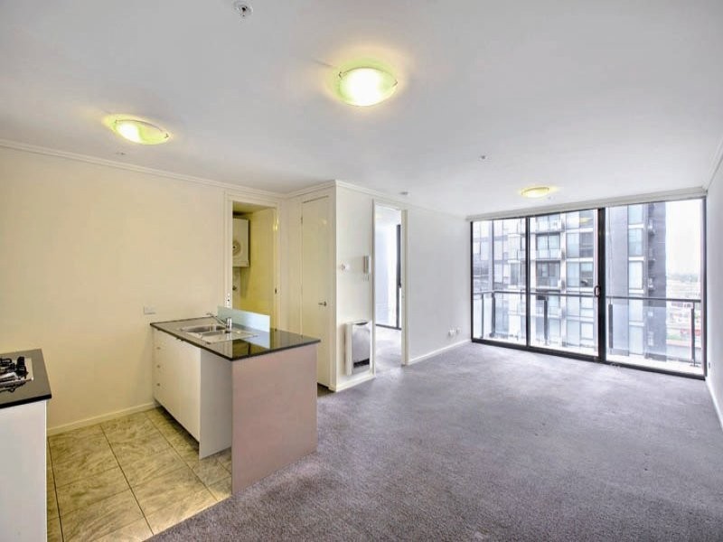 REF 24501/88 Kavanagh Street, Southbank VIC 3006