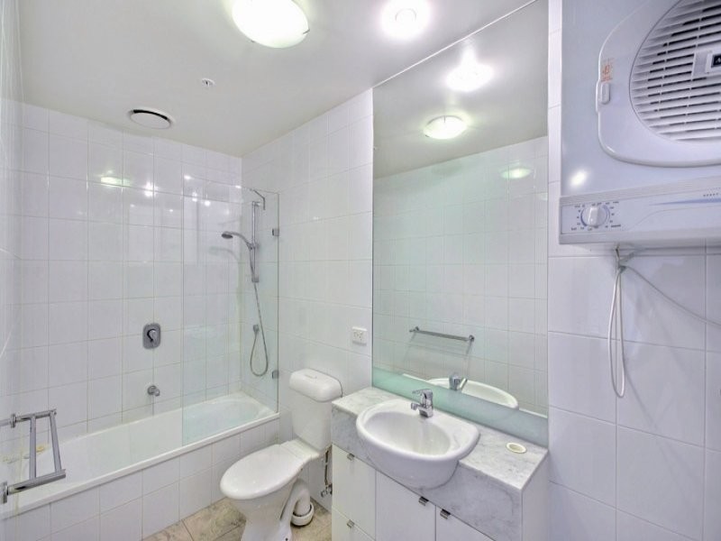 REF 24501/88 Kavanagh Street, Southbank VIC 3006