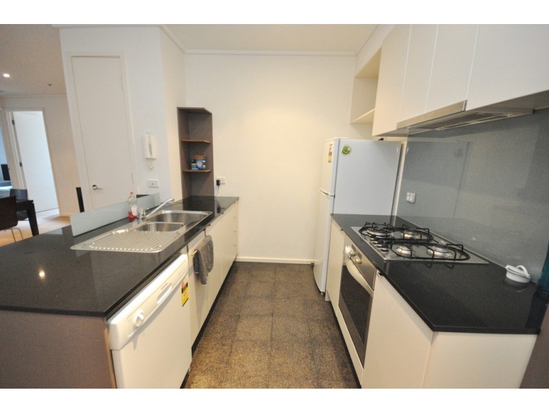 REF 24507/173 City Road, Southbank VIC 3006