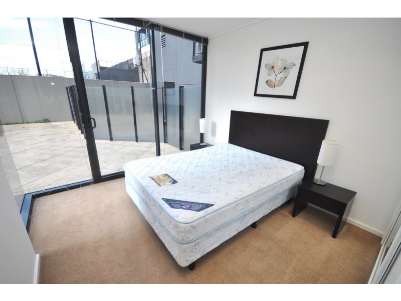 REF 24507/173 City Road, Southbank VIC 3006