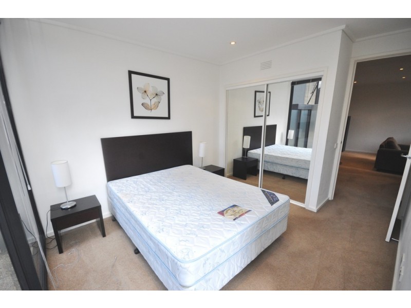 REF 24507/173 City Road, Southbank VIC 3006