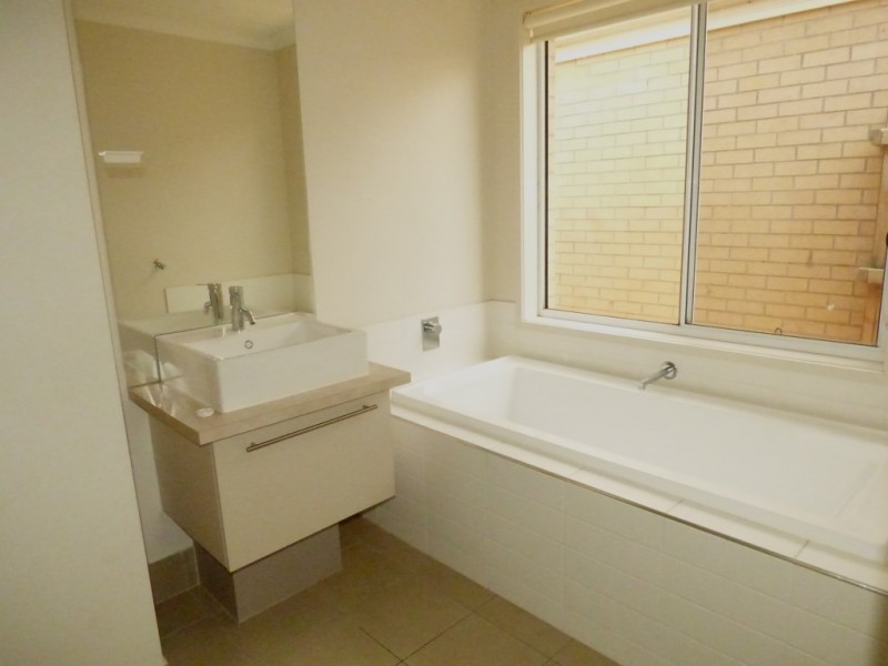 38 Merribah Way, Truganina VIC 3029