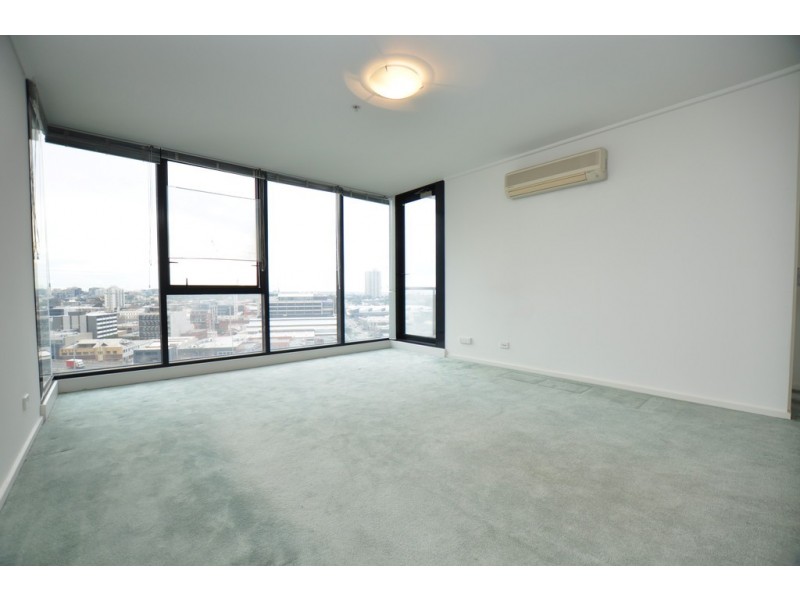REF 24508/99 Whiteman Street, Southbank VIC 3006