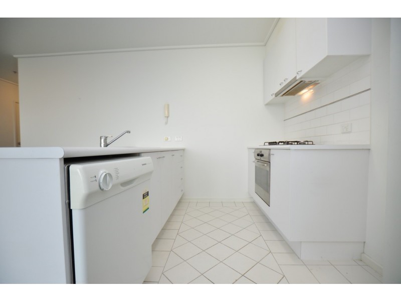 REF 24508/99 Whiteman Street, Southbank VIC 3006