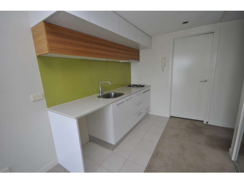 2610B/100 Harbour Esplanade, Docklands VIC 3008