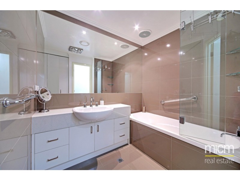 38/28 Jeffcott Street, West Melbourne VIC 3003