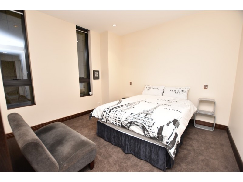 703/430 St Kilda Road, Melbourne VIC 3000