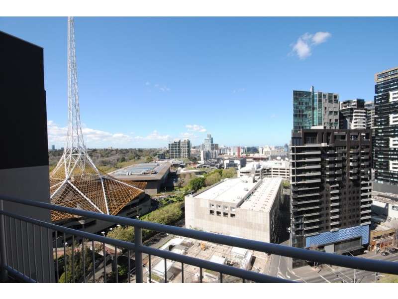 REF 24542/28 Southgate Avenue, Southbank VIC 3006