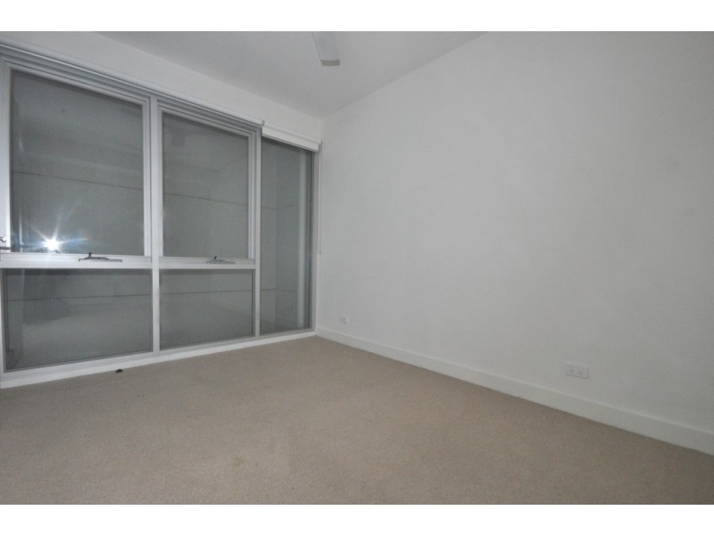 2/28 Ireland Street, West Melbourne VIC 3003
