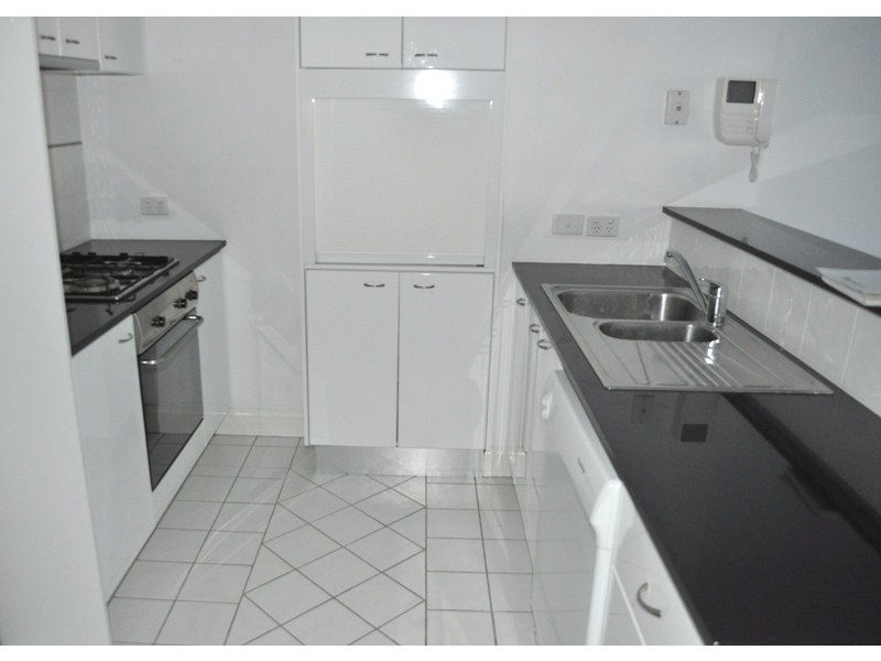 REF 24560/53 St Kilda Road, Melbourne VIC 3004