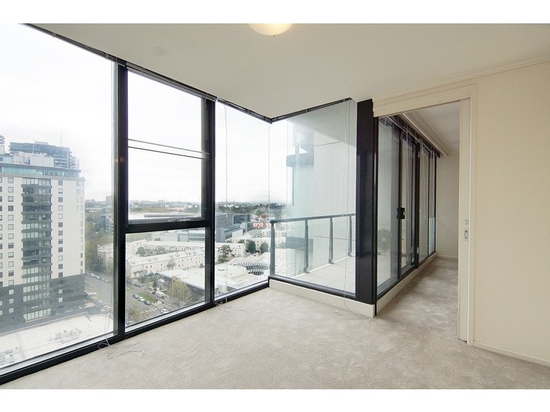 REF 24562/88 Kavanagh Street, Southbank VIC 3006