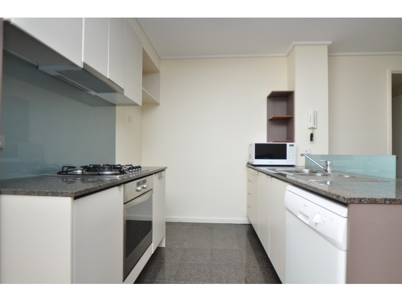 REF 24564/100 Kavanagh Street, Southbank VIC 3006