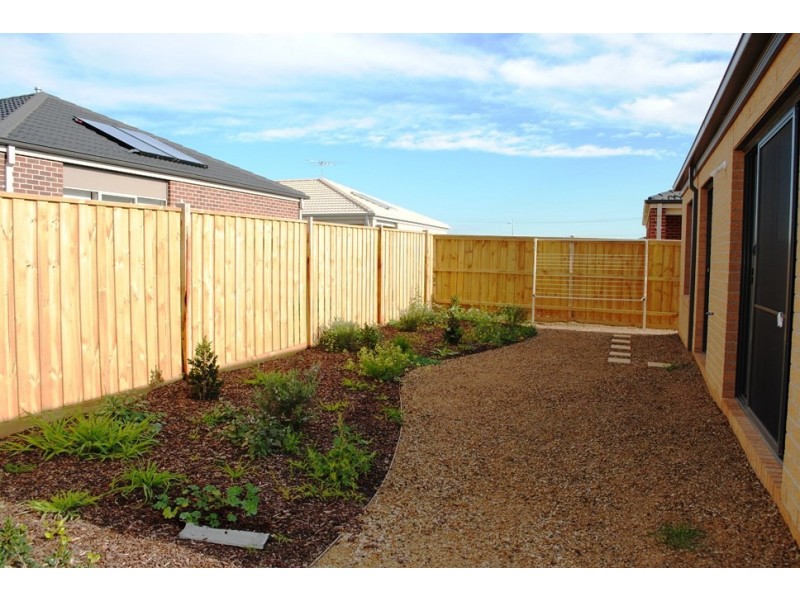 44 Campaspe Way, Point Cook VIC 3030