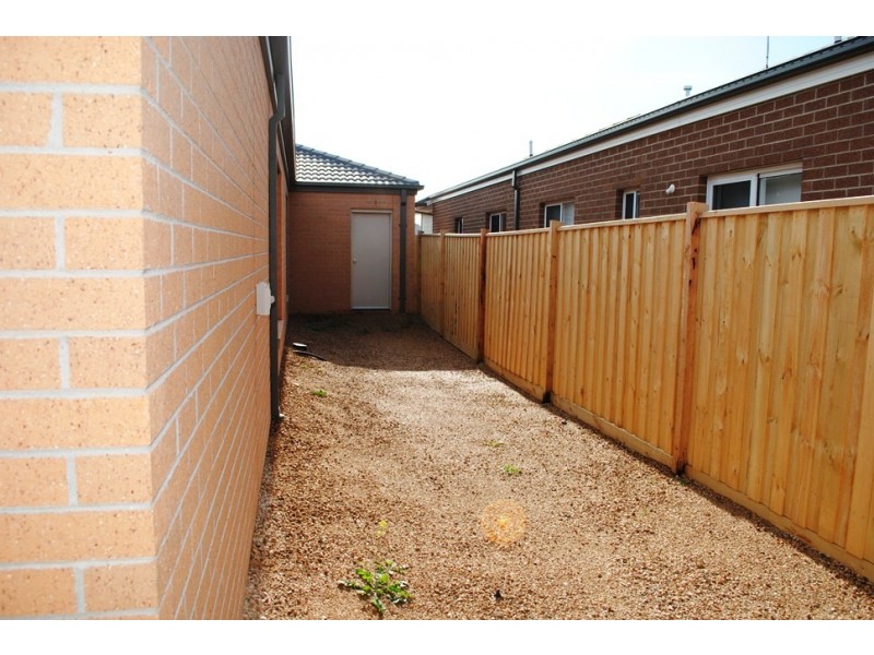 44 Campaspe Way, Point Cook VIC 3030