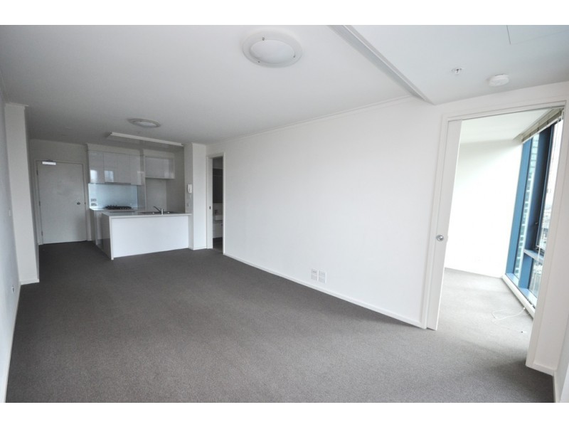REF 24565/180 City Road, Southbank VIC 3006