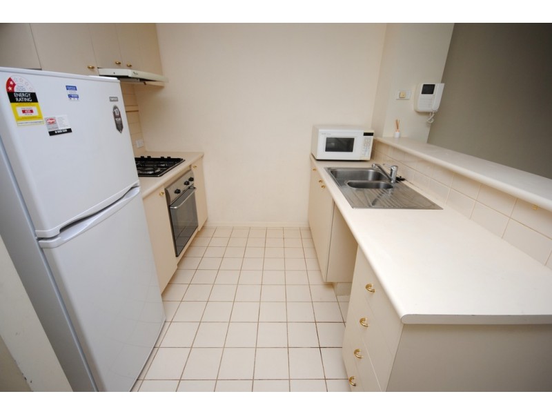 REF 24566/88 Park Street, South Melbourne VIC 3205