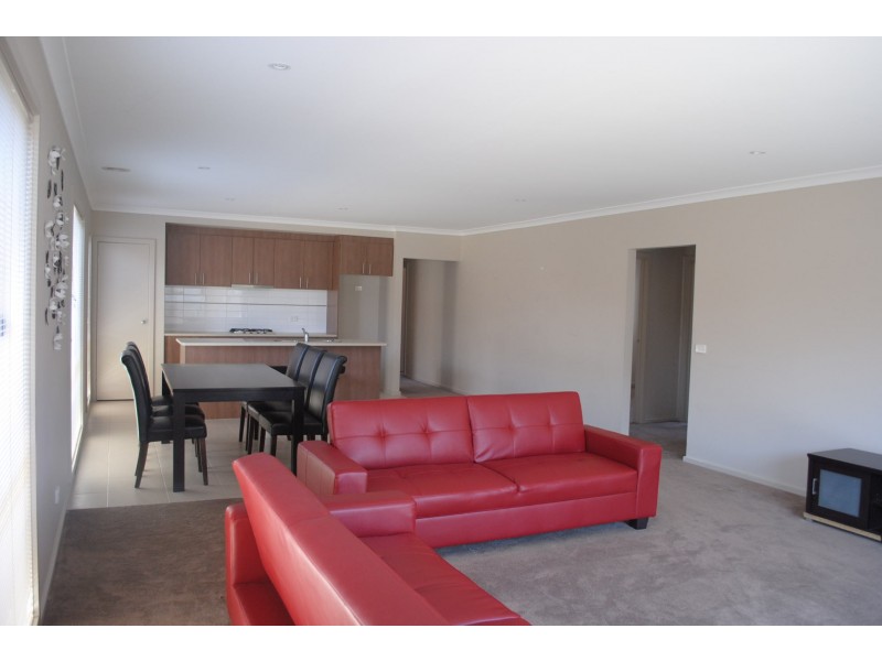 250 Boardwalk Boulevard, Point Cook VIC 3030