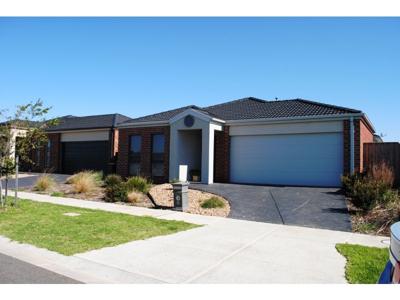 10 Terrene Terrace, Point Cook VIC 3030