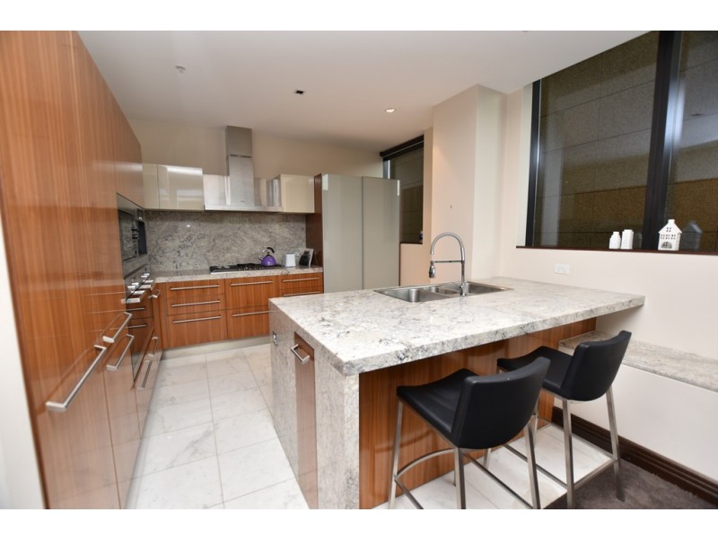 703A/430 St Kilda Road, Melbourne VIC 3004