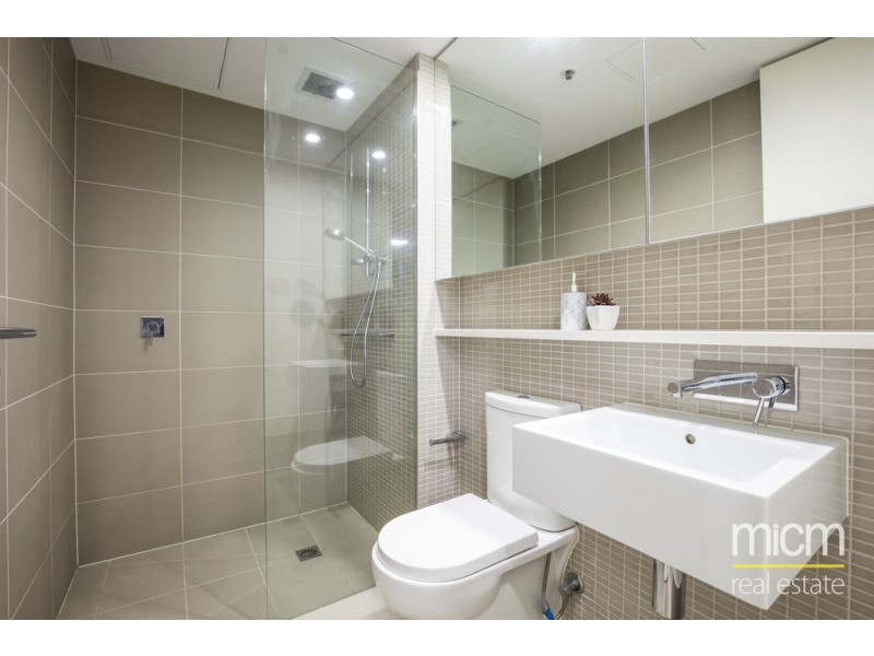 409/70 Queens Road, Melbourne VIC 3004
