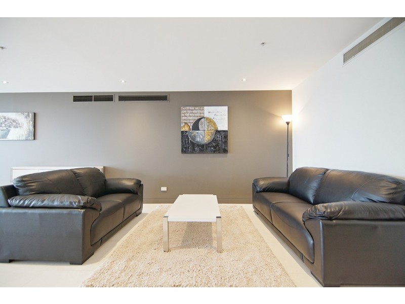 1608/100 Harbour Esplanade, Docklands VIC 3008