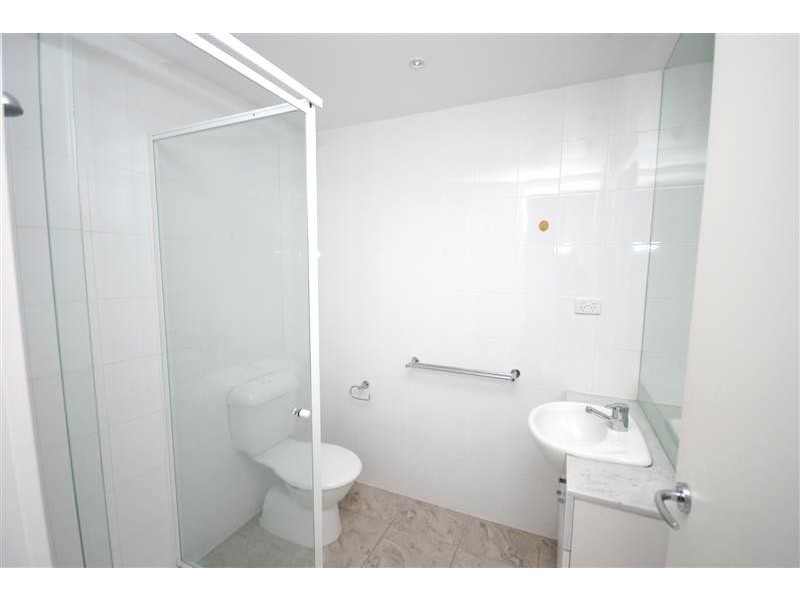 REF 24585/183 City Road, Southbank VIC 3006