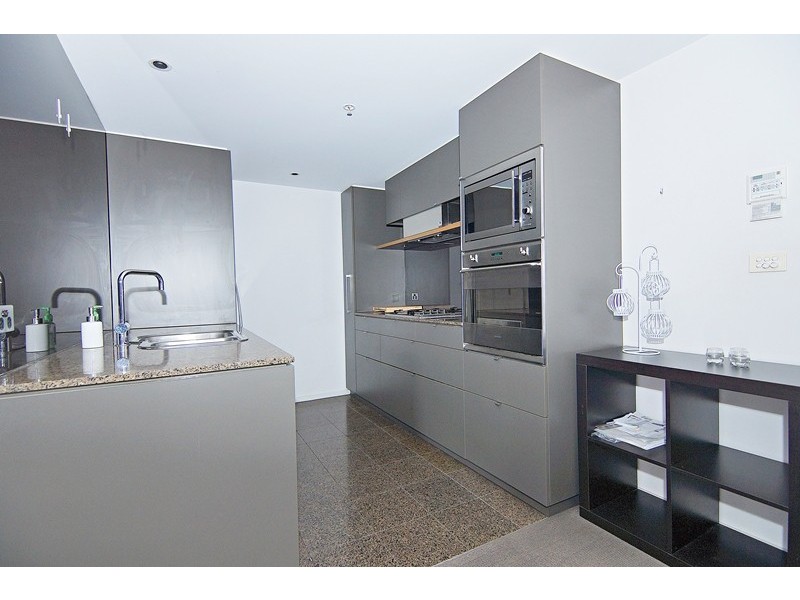 52P/111 Merchant Street, Docklands VIC 3008