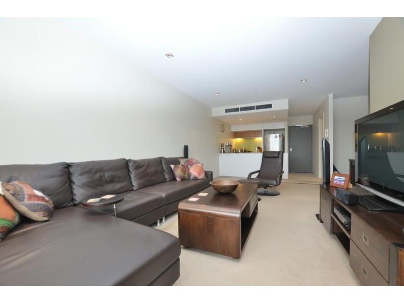 904/100 Harbour Esplanade, Docklands VIC 3008