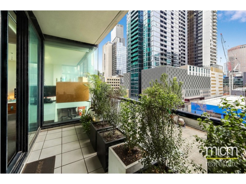 REF 24606/88 Kavanagh Street, Southbank VIC 3006