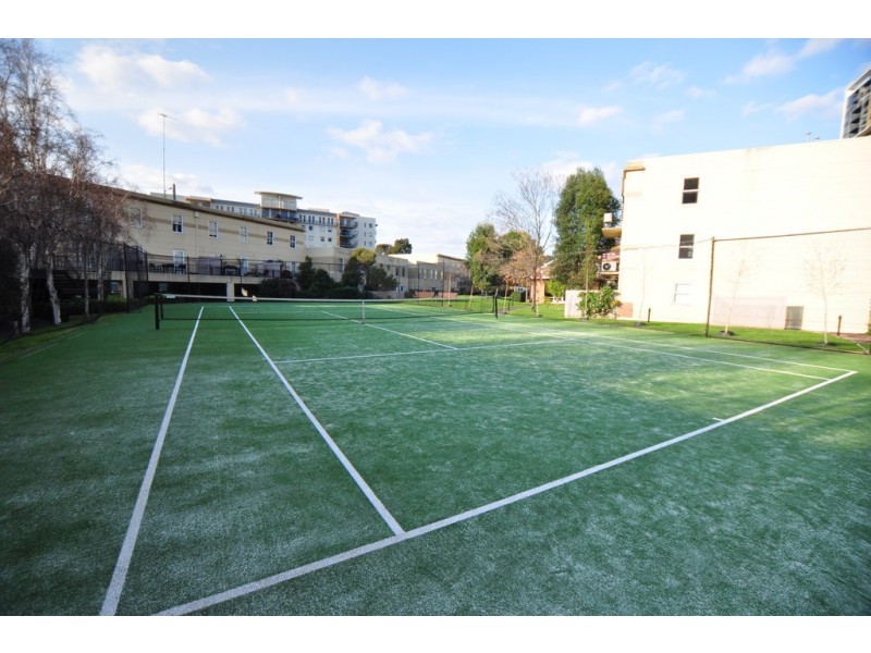 REF 24607/133 Dodds Street, Southbank VIC 3006