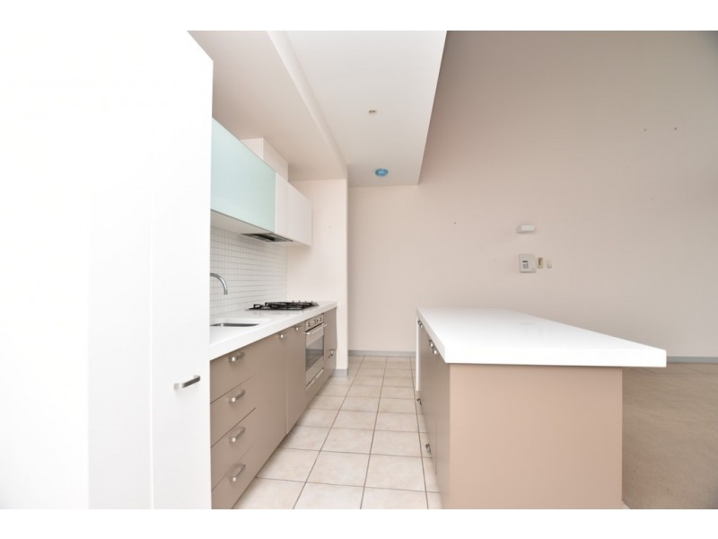 REF 24609/640 Swanston Street, Carlton VIC 3053