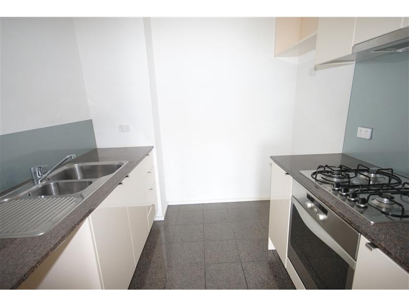 REF 24619/173 City Road, Southbank VIC 3006