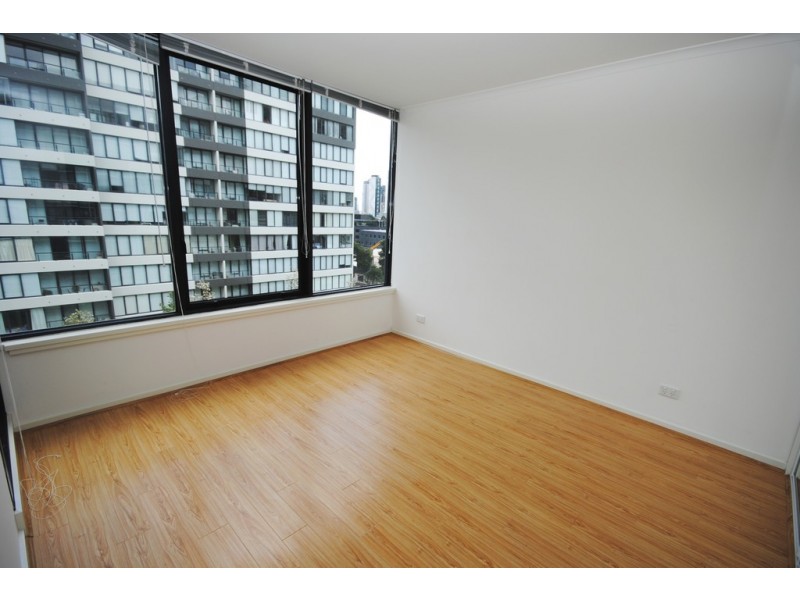 REF 24620/148 Wells Street, South Melbourne VIC 3205