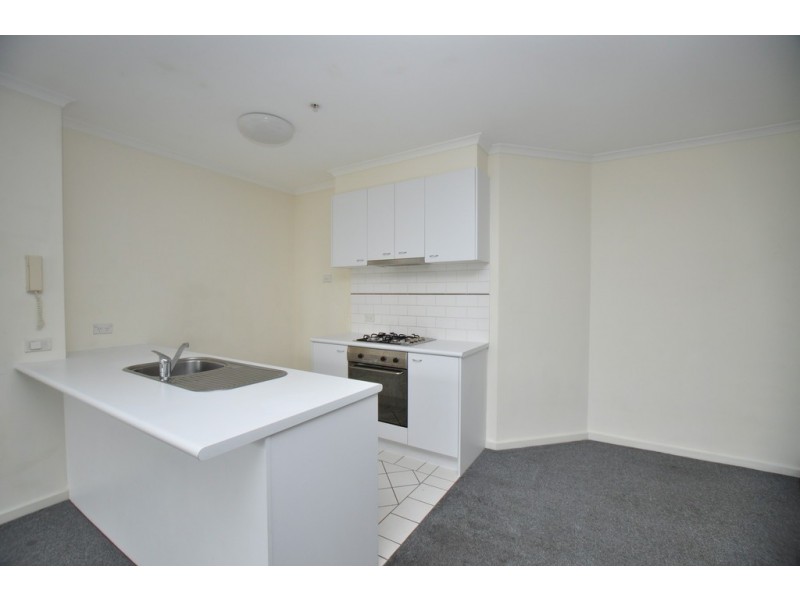 REF 24626/79 Whiteman Street, Southbank VIC 3006