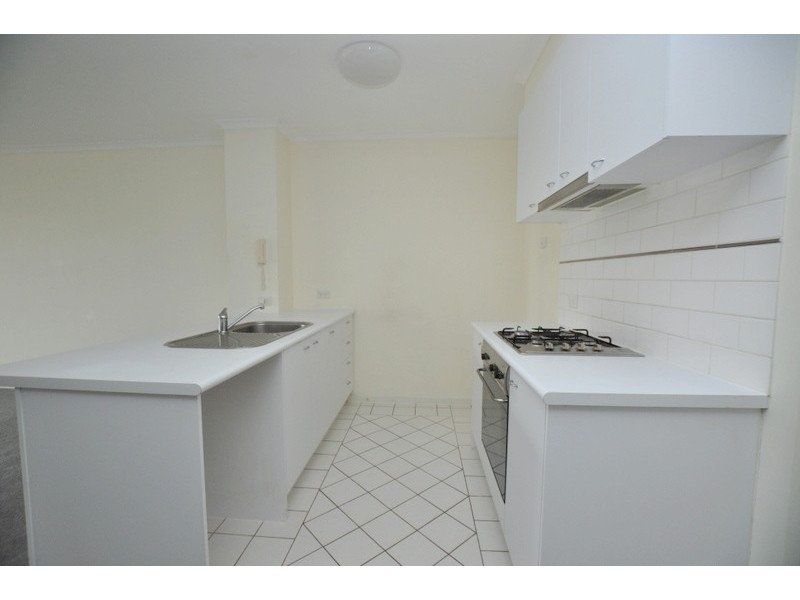 REF 24626/79 Whiteman Street, Southbank VIC 3006