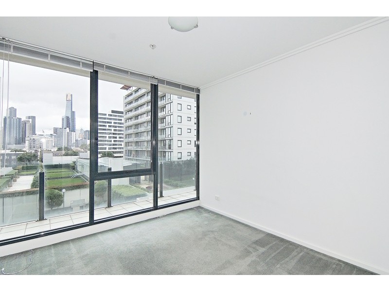 REF 24637/38 Bank Street, South Melbourne VIC 3205